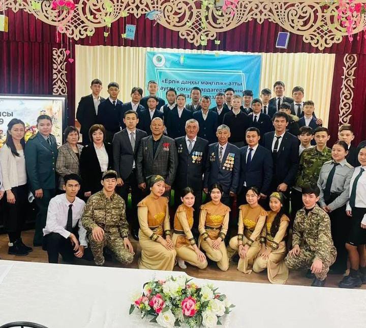 «Ерлік даңқы мәңгілік» атты ауған соғысы ардагерлерінің жастармен кездесуі