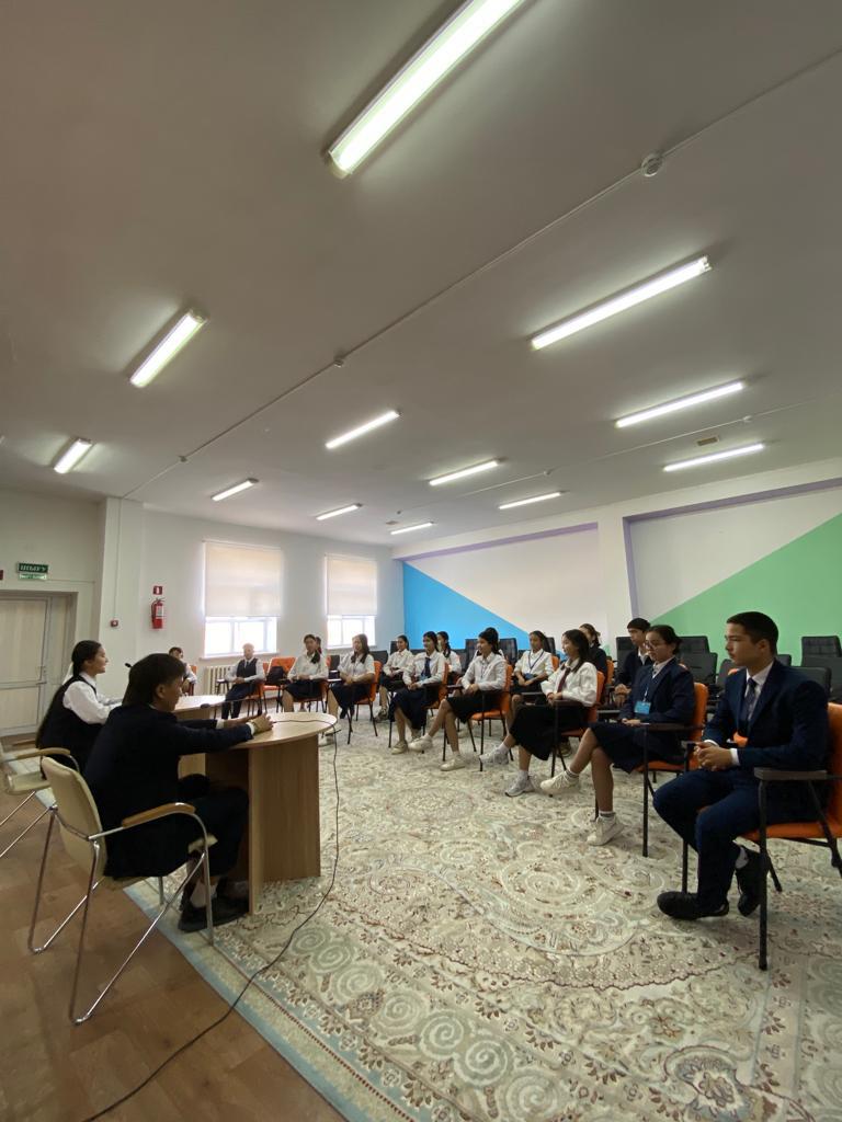 “МЕКТЕП ПАРЛАМЕНТІ” ӨЗІН-ӨЗІ БАСҚАРУ ҰЙЫМЫНЫҢ ОТЫРЫСЫ